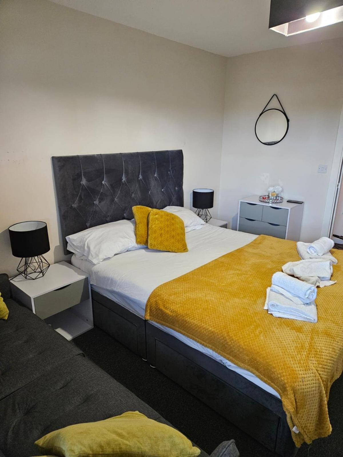 Holiday Home Manchester Esterno foto
